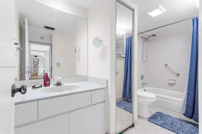 9950 NW 6th Pl, Plantation, FL 33324 - Photo 23