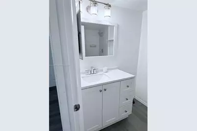 7900 NW 50th St #303, Lauderhill, FL 33351 - Photo 9