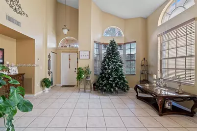 15522 NW 12th Ct, Pembroke Pines, FL 33028 - Photo 5