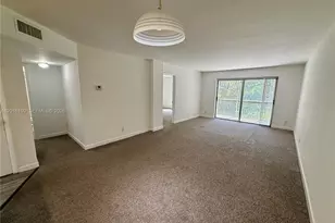 1075 Riverside Dr, Coral Springs, FL 33071 - Photo 9