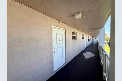 1075 Riverside Dr #306, Coral Springs, FL 33071 - Photo 3