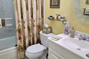 9420 W Flagler St, Miami, FL 33174 - Photo 29