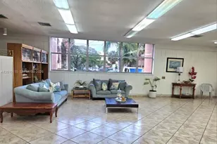 9420 W Flagler St, Miami, FL 33174 - Photo 43