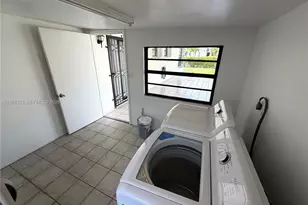 7993 SW 9th Terrace, Miami, FL 33144 - Photo 5