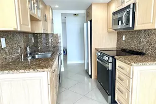 210 174th St, Sunny Isles Beach, FL 33160 - Photo 5