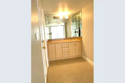 210 174th St #2411, Sunny Isles Beach, FL 33160 - Photo 13