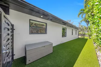 5120 Carillo St, Coral Gables, FL 33146 - Photo 29