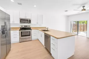 11854 SW 246th Ln, Homestead, FL 33032 - Photo 9