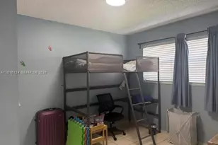 3640 NW 9th St, Miami, FL 33125 - Photo 19