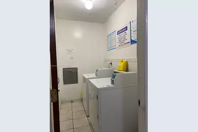 3640 NW 9th St #201, Miami, FL 33125 - Photo 29