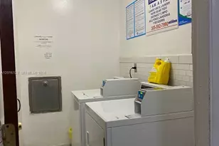 3640 NW 9th St, Miami, FL 33125 - Photo 29