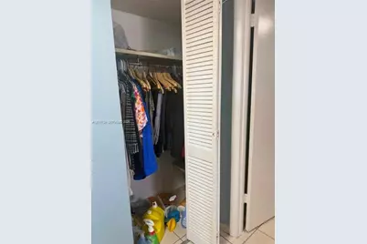 3640 NW 9th St #201, Miami, FL 33125 - Photo 21