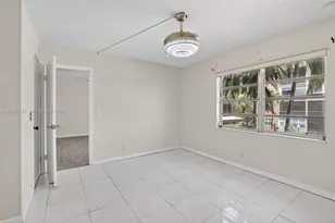3048 E Sunrise Lakes Dr, Sunrise, FL 33322 - Photo 23