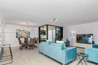 825 Egret Cir #110, Delray Beach, FL 33444 - Photo 5
