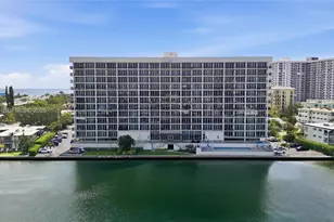 521 N Riverside Dr, Pompano Beach, FL 33062 - Photo 41