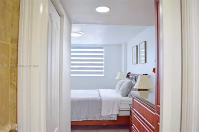 401 Ocean Dr #924, Miami Beach, FL 33139 - Photo 15