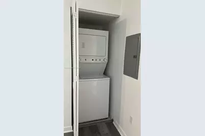 31 SE 6th St #1904, Miami, FL 33131 - Photo 13