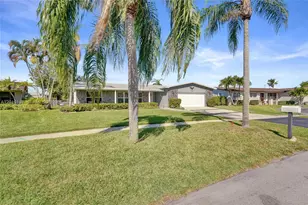 1330 NW 122nd Ave, Pembroke Pines, FL 33026 - Photo 3