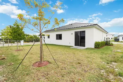 18901 SW 316th Ter, Homestead, FL 33030 - Photo 31