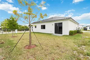 18901 SW 316th Ter, Homestead, FL 33030 - Photo 31