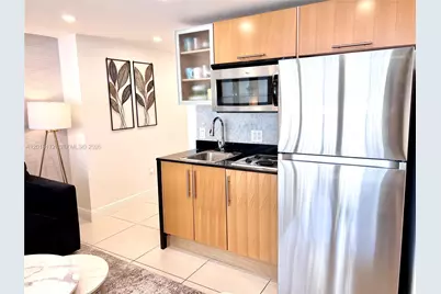 1750 N Bayshore Dr #1218, Miami, FL 33132 - Photo 7