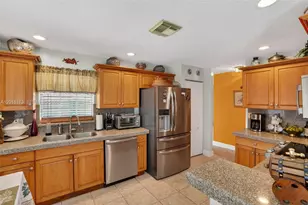 10331 SW 164th Ct, Miami, FL 33196 - Photo 17