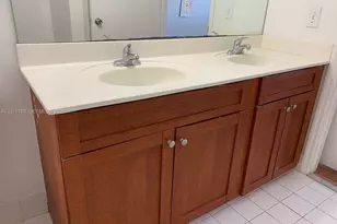 36 NW 6th Ave, Miami, FL 33128 - Photo 15