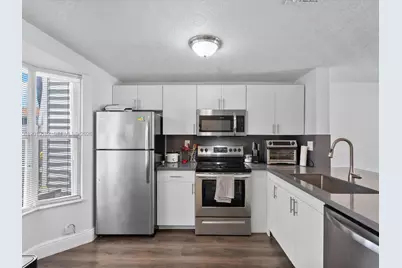 2685 NE 15th St, Pompano Beach, FL 33062 - Photo 21