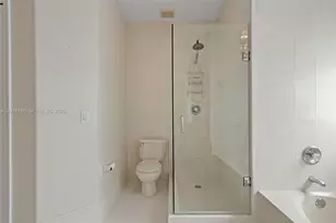 16238 NW 91st Ave, Miami Lakes, FL 33018 - Photo 33
