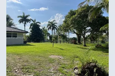 11700 NW 14th St, Plantation, FL 33323 - Photo 45