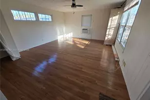 811 NE 14th Ct, Fort Lauderdale, FL 33304 - Photo 3