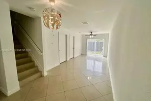 2170 NE 167th St, North Miami Beach, FL 33162 - Photo 3