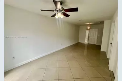 2170 NE 167th St #1-103, North Miami Beach, FL 33162 - Photo 5