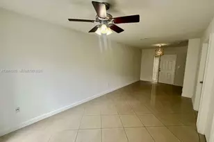 2170 NE 167th St, North Miami Beach, FL 33162 - Photo 5