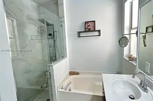 1261 Hayes St, Hollywood, FL 33019 - Photo 19
