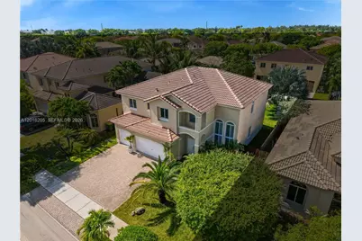1924 SE 21st Ct, Homestead, FL 33035 - Photo 3