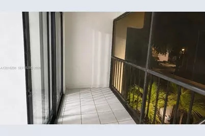 9150 NW 38th Dr #301, Coral Springs, FL 33065 - Photo 7
