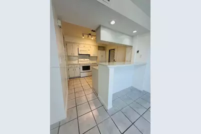 9150 NW 38th Dr #301, Coral Springs, FL 33065 - Photo 5