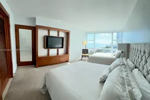 6801 Collins Ave, Miami Beach, FL 33141 - Photo 13