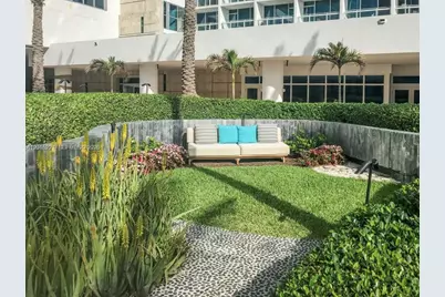 6801 Collins Ave #718, Miami Beach, FL 33141 - Photo 25