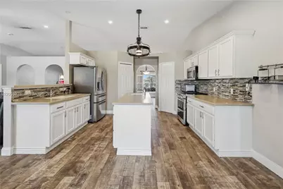 4738 Ashley Lake Cir, Vero Beach, FL 32967 - Photo 11
