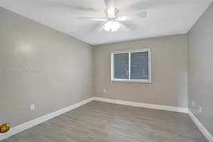 17043 NW 22nd St, Pembroke Pines, FL 33028 - Photo 23