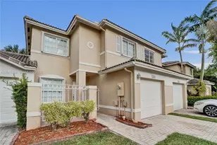 17043 NW 22nd St, Pembroke Pines, FL 33028 - Photo 1