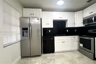 11307 Port St, Cooper City, FL 33026 - Photo 3