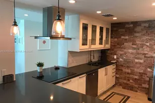 5055 Collins Ave, Miami Beach, FL 33140 - Photo 5
