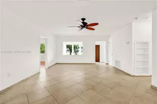 6890 SW 51st St, Miami, FL 33155 - Photo 11