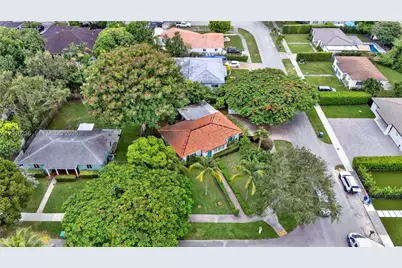 6890 SW 51st St, Miami, FL 33155 - Photo 33