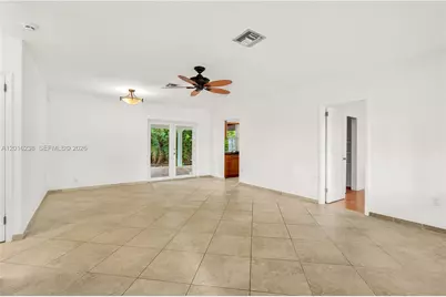 6890 SW 51st St, Miami, FL 33155 - Photo 9