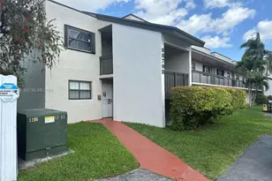 8879 Fontainebleau Blvd, Miami, FL 33172 - Photo 1