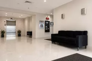 555 NE 30th St, Miami, FL 33137 - Photo 39